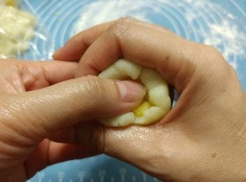 step17: 再包裹成球狀