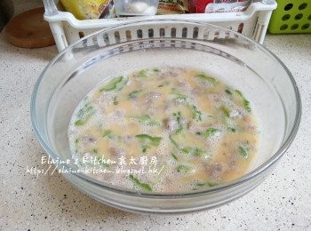 step6: 再加入魚肉一同拌勻 (喜愛的話可加埋蔥粒拌勻)