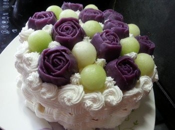 step24: 完成後的蛋糕必須要放入雪櫃