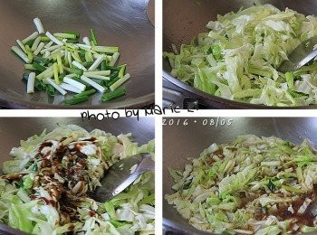 step2: 起鍋，倒進少許沙拉油
先將蔥下鍋爆香
然後放進高麗菜拌炒至半熟
加入兩大匙素蠔油和少許黑胡椒拌開來之後
倒進兩杯半量米杯的水量