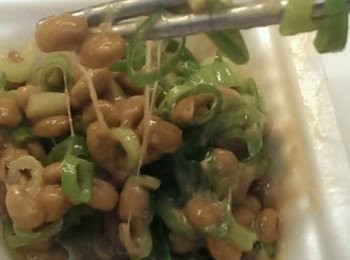 step2: 很多絲時再加入蔥花