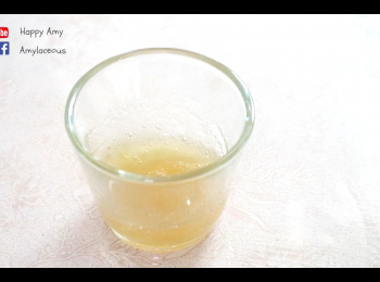 step5: 混合魚膠粉  4 克＋水 20 毫升，備用。