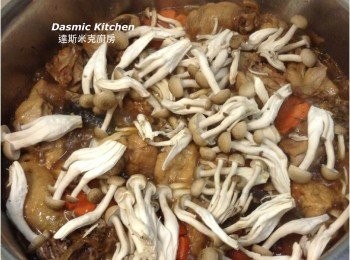 step11: 掀蓋、翻炒一下; 蓋上鍋蓋續煮約5-7分鐘