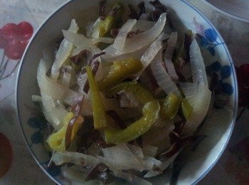 step4: 再加入青椒炒多一下即可