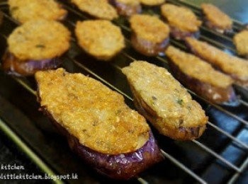 step4: 反覆煎至兩面金黃，即可。