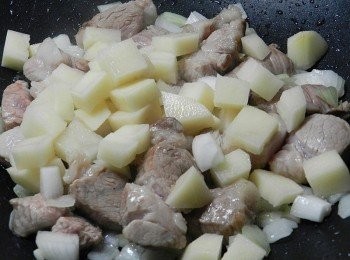 step6: 依序下馬鈴薯