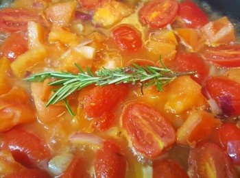 step5: 再加入「<span class="group_2">調味</span>料」及香草，拌勻。