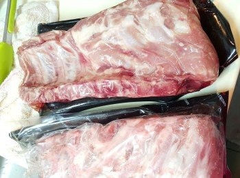 step1: 準備好食材，備用。