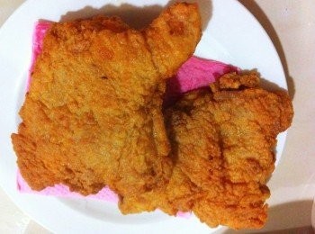 step7: 盛起時吸乾油分，待涼剁塊即可食用。