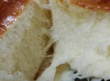 step4: 二發後便可預熱焗爐180度焗15分鐘, 入爐前掃上蛋槳