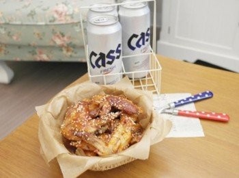 step8: 美味無敵的星星炸雞套餐!!! 味道真的很韓國喔:)