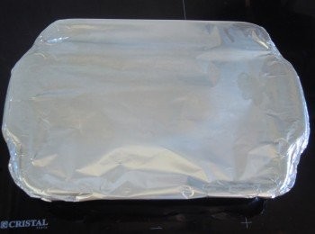 step2: 在焗盤上蓋上錫紙，放入焗爐160度2小時。