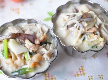 step12: 取出容器，將奶油白菜裝入容器中