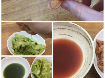 step13: 蘋果薄片軟身後 (彎曲不斷), 用手輕輕搾乾. 分別留下3湯匙搾出的青, 紅蘋果糖水, 備用.