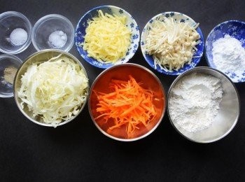 step1: 所有<span class="group_1">食材</span>備妥