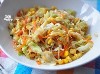 step6: 這盤料理變化多喔!可以拌炒米飯就成了豐盛有料的炒飯；如果熬煮成粥更棒了；當然想包起來當春捲，肯定鮮美爽脆了!