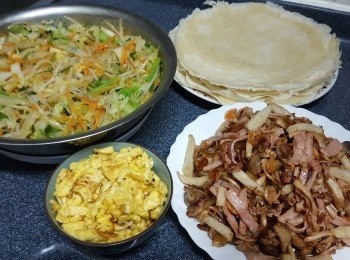 step8: 薄餅配料準備好