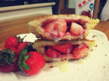 step7: 淋上鷹牌煉奶.完成