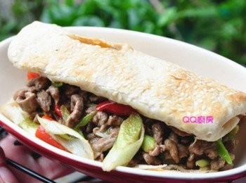 step9: 燒餅總是夾油條或蔥蛋，偶而來點不一樣的口味喔!