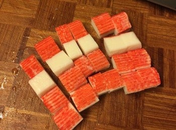 step4: 蟹柳解凍後切粒
