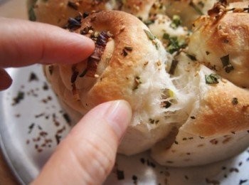 step8: 包包好軟熟可以一絲一絲嚟食