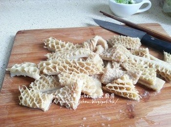 step10: 將金錢肚盛起切件