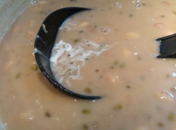 step7: 加入椰漿後熄火。