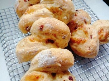 step3: 放入已預熱焗爐用180度焗30-35分鐘。