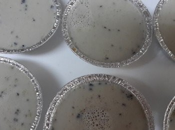 step3: 全部攪拌均勻後倒入杯中待涼~放入冰箱冷藏定型後即可食用