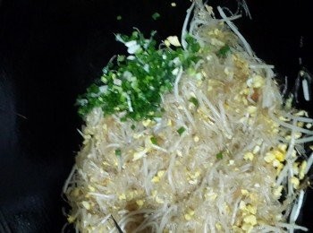 step13: 倒入蔥花