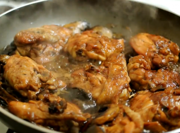 step4: 加入醬油及水