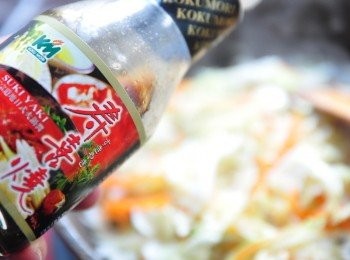 step4: 淋上適量香甜好滋味的壽喜燒醬汁