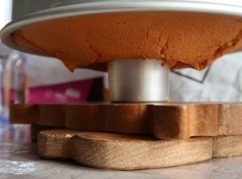 step1: 油加奶加粉成麵糊