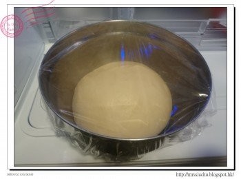 step3: 放入雪櫃鬆弛120分鐘。