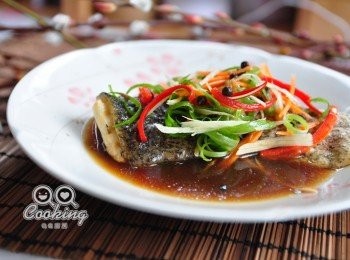 step5: 不管任何<span class="group_1">食材</span>，以最簡便的搭配及調味稍微變化，就能做出健康兼具美味的料理!