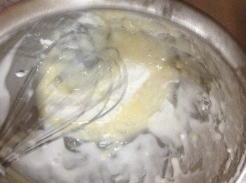 step5: 調好基本白色線條，剩下一半分別用色料染成不同色系