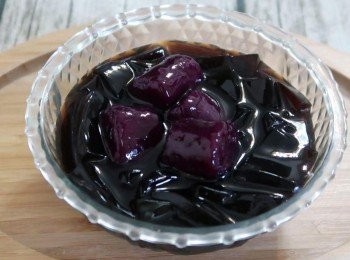 step7: 可以加在仙草搭配一起吃，兩種Q度一齊享受。