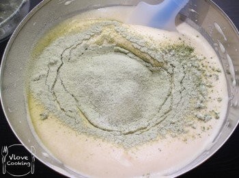 step6: 順時針方向快手輕力拌勻