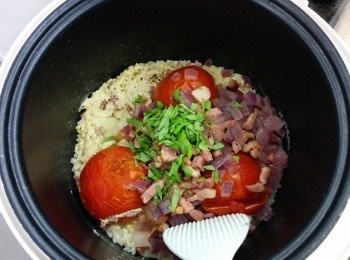 step10: 立刻閉飯煲蓋，再繼續悶15分鐘。