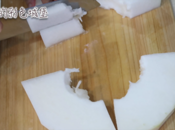 step1: 冬瓜去皮切成塊狀。