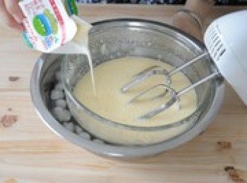 step11: 使之完全冷卻下來。再倒入鮮奶油