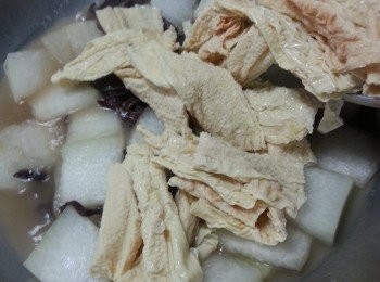 step7: 加入支竹煮多3分鐘