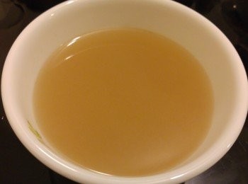 step2: 將所有材料煲約個半小時,攞起節瓜備用,如果想<span class="group_2">湯</span>濃郁啲可再煲半小時,落鹽即成。