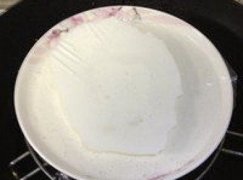 step3: 上蒸籠，隔水蒸25〜30分鐘左右