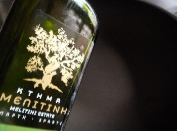 step5: 鍋中加入美麗媞妮特級初榨橄欖油,燒至中溫放入魚塊(純天然的特級初榨橄欖油都可以耐受220度C以上的高溫,請放心使用喔^^)