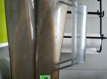 step1: 先做豆漿部份:將70g黑豆浸水4小時以上,加入1250g食用開水用強力攪伴機打成豆漿