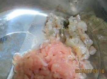 step5: 用一點點的水炒熟