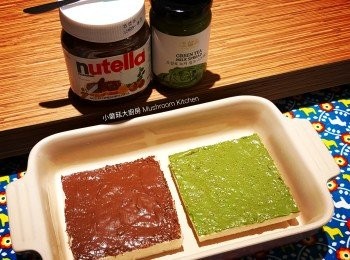 step2: 厚切麵包另一片塗上Nutella‬ 朱古力醬