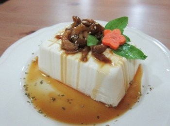 step6: 放涼後淋在嫩豆腐上就可以囉