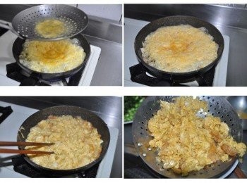 step2: 先準備約1/3鍋熱油，透過瀝水瓢過篩將全蛋液(加少許鹽包扮勻)入熱油中，蛋液經熱油會膨起，再用筷子輕輕撥開蛋液，撈起瀝油備用